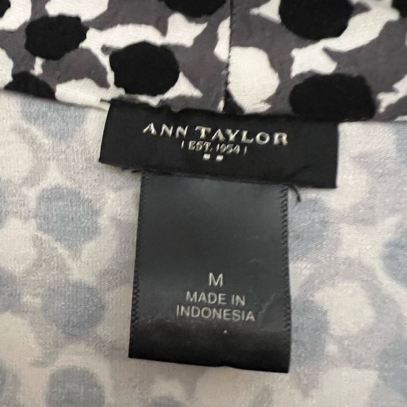 Ann Taylor Faux Wrap Dress M - Picture 6 of 6